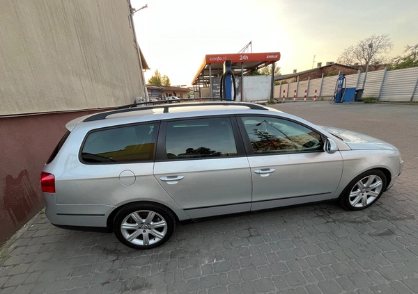 Volkswagen Passat cena 13500 przebieg: 284700, rok produkcji 2005 z Kielce małe 781